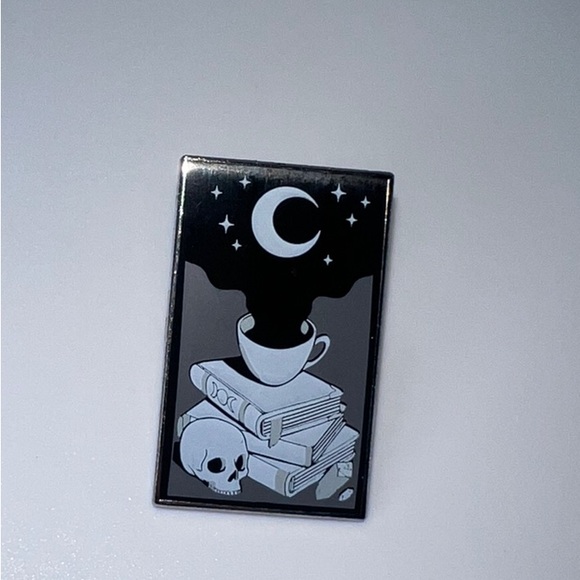 $3 WITCH PIN BROOCH NEW $3 if bundled - Picture 4 of 7